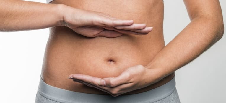 Tratamentos para eliminar a flacidez, como a cirurgia de barriga