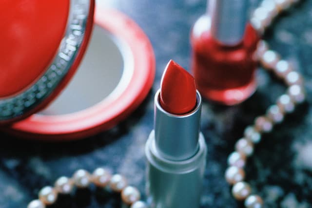 dicas para usar batom vermelho