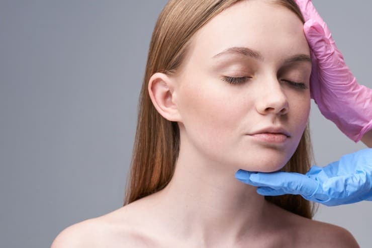 qual a idade recomendada para a otoplastia?