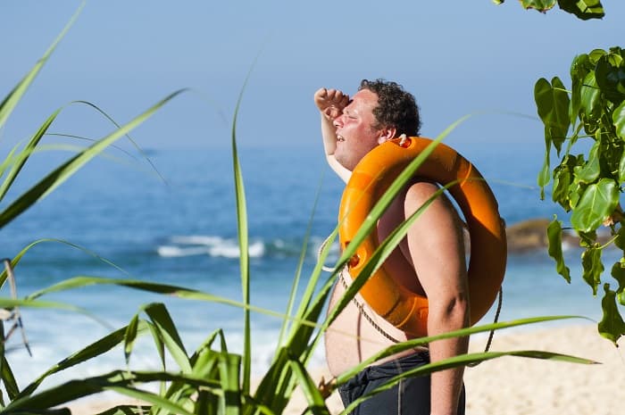 Homens também podem fazer abdominoplastia