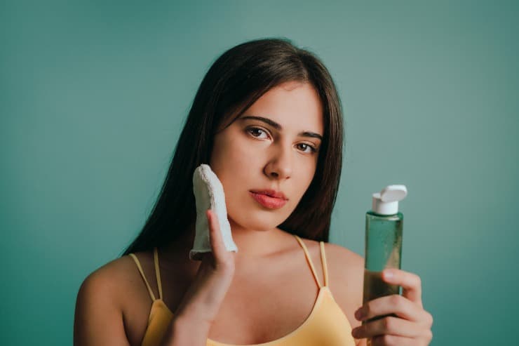 como fazer skin care para pele sensível com água micelar