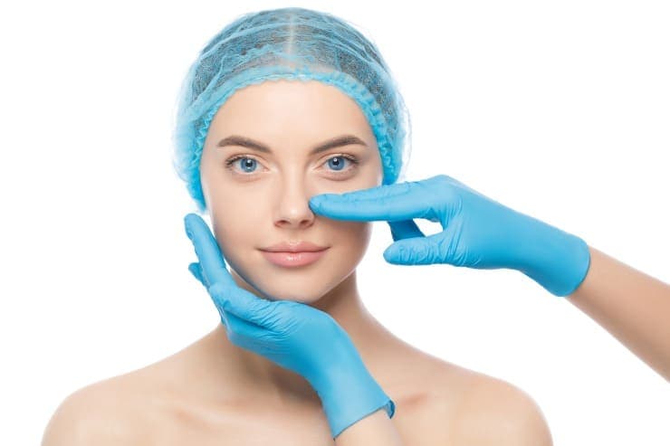 transforme seu rosto com rinoplastia