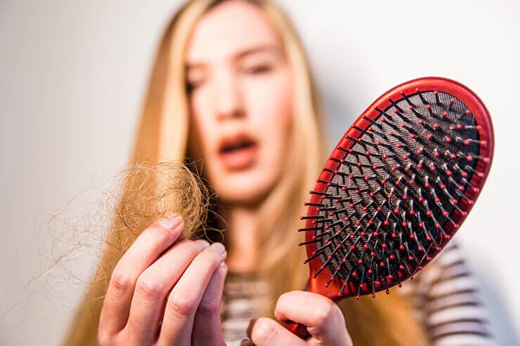 saiba mais sobre como tratar a queda de cabelo após bariátrica